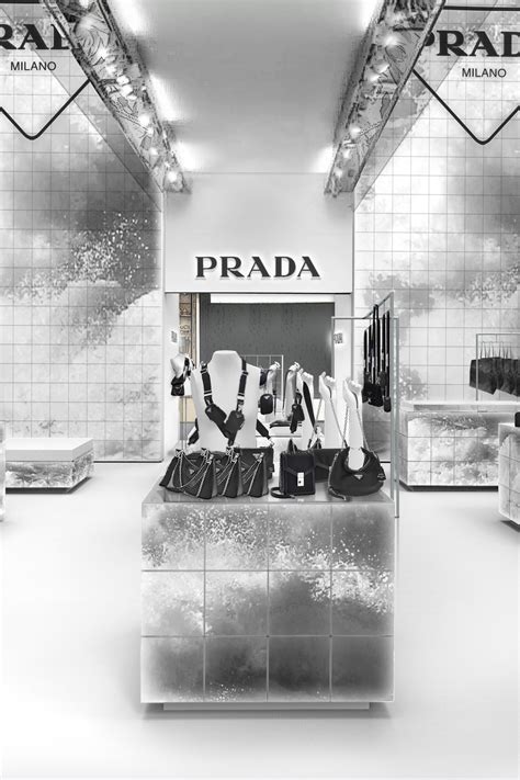 Shops with PRADA in Oslo title